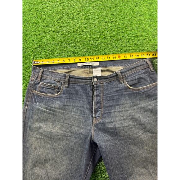 GAP Men Straight Fit Jeans Blue Denim Size 40x30 Classic 100% Cotton Casual - Picture 10 of 12